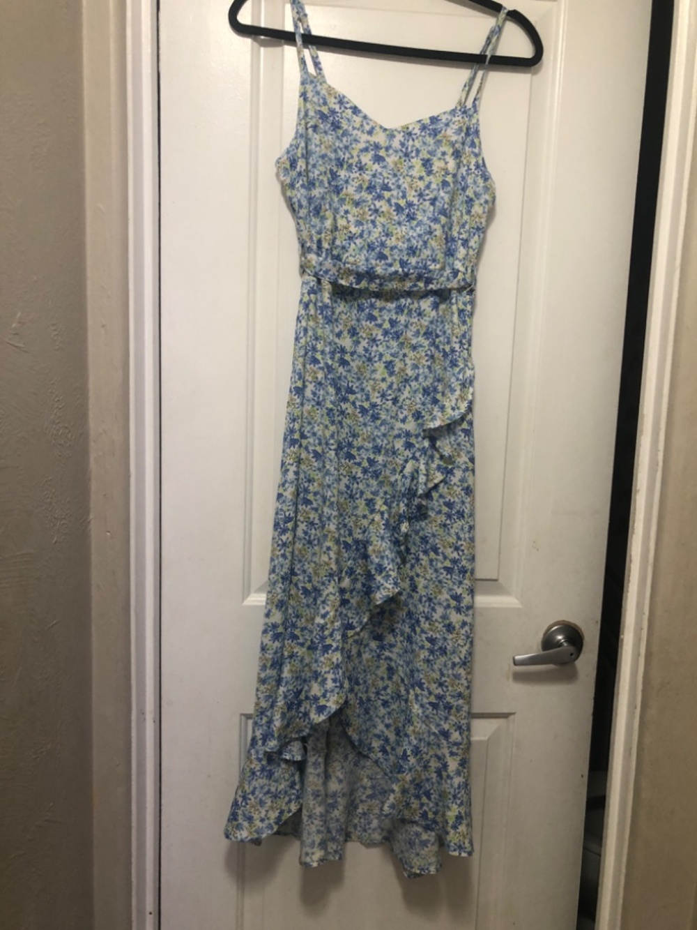 Pink Rose women’s Floral Dress Size M - Picture 4 of 5